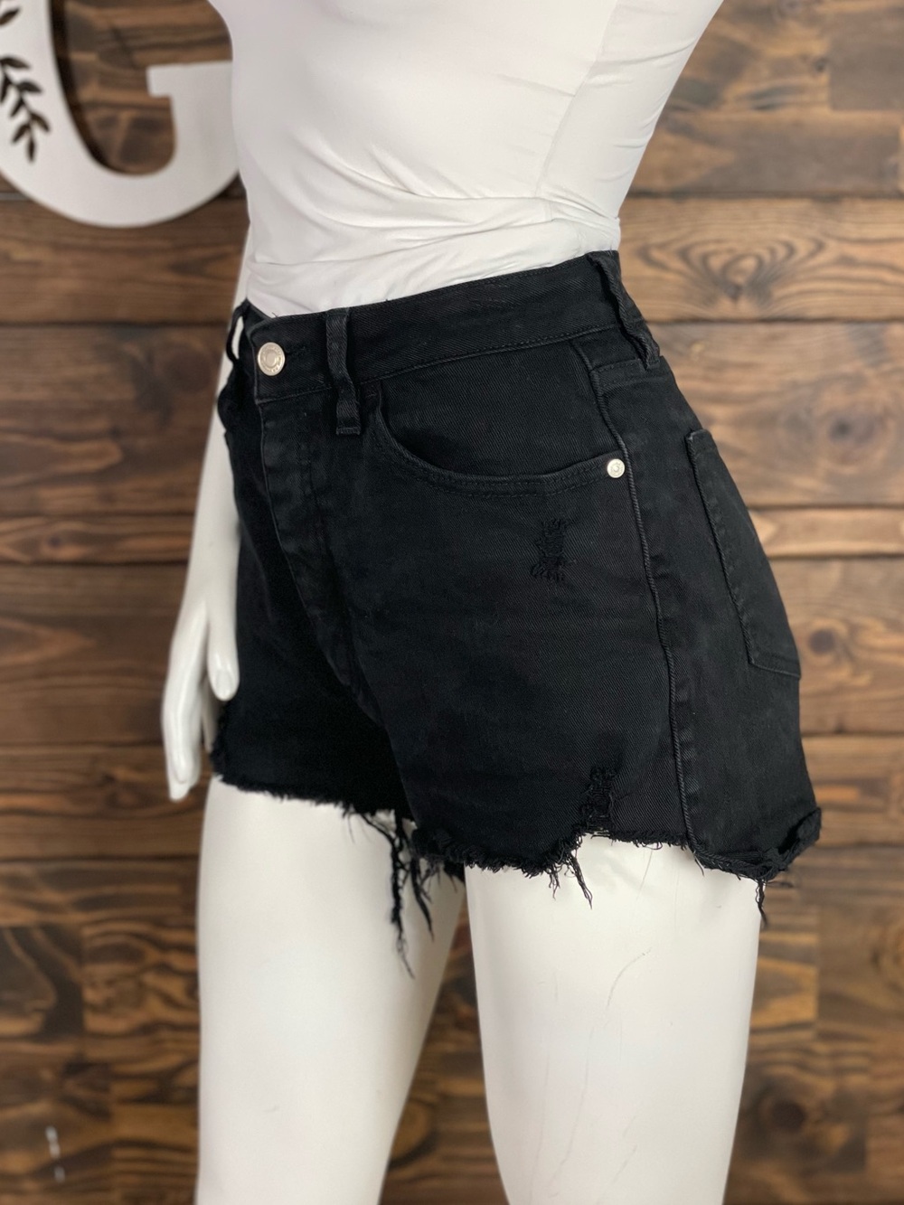 I&M Jeans | High-Rise Black Distressed Jean Shorts Frayed Raw Edge Cut Off